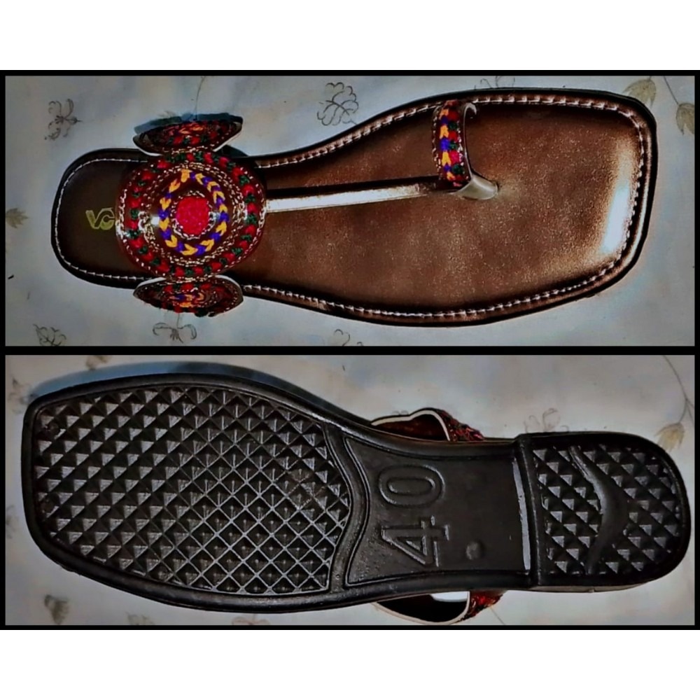 Kolhapuri Slipper Design (2) Kolhapuri Slipper Design No. 25-80 Elegant Brown super Handcrafted Leather Traditional Footwear for Men & Women - Image 2