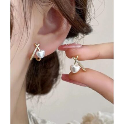 Stylish Minimalist Pearl Heart Earrings Elegant Gold-Plated Hoop with Crystal Zircon Detailing in 2 Silver & Golden