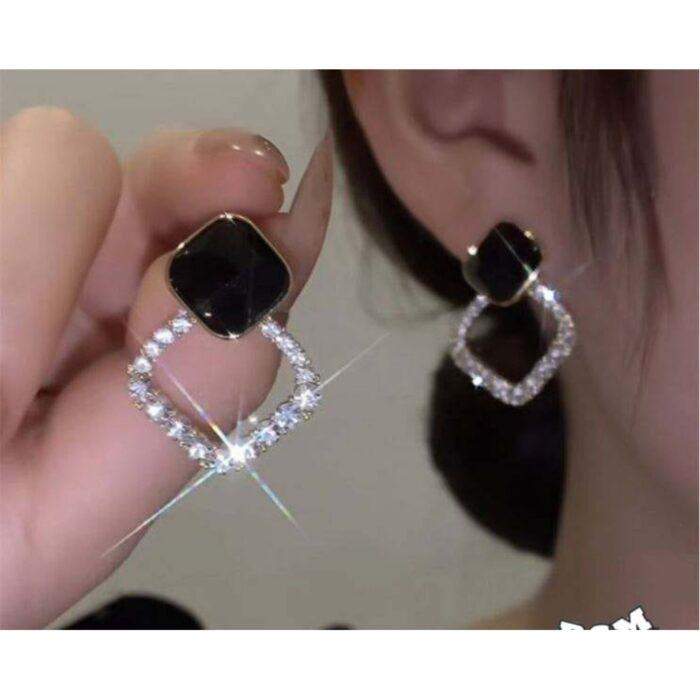 Zircon Korean Black Shiny Earrings Trendy Resin Rhombus super Design Lightweight A1 Fashion Jewellery - Image 2