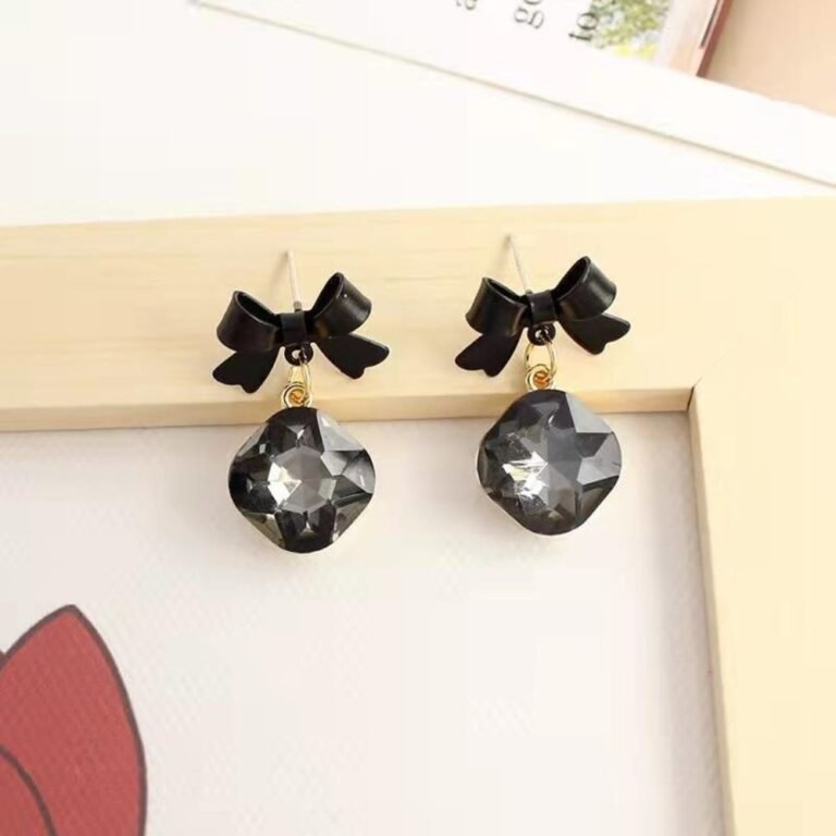 Bow Shape Korean Earrings 3