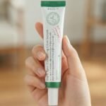 AXIS-Y Dark Spot Correcting Glow Serum 50ml, 5% Niacinamide & Squalane - Image 3
