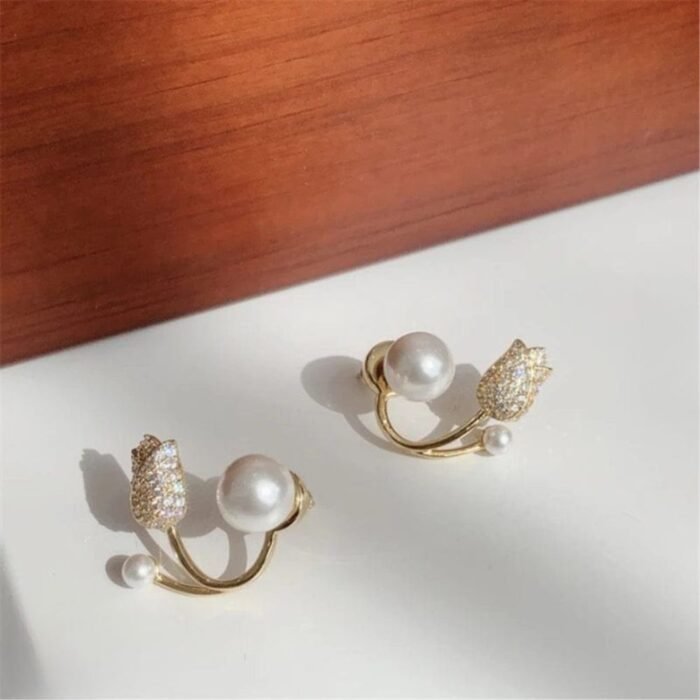 Pearl Zircon Korean Flower Earrings, Elegant Floral Design - Image 6