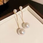 Elegant Pearl Hanging Korean Earrings - Image 4