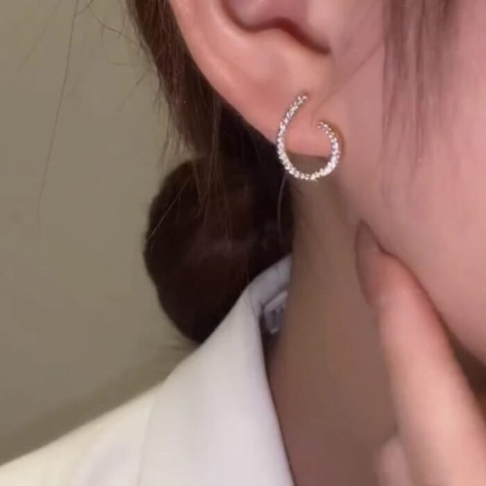 Elegant Zircon Pearl Stone Earrings for Girls, Golden & Silver - Image 3