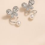 Tangled Korean Pearl Earrings, Twisted Butterfly Design - Image 2