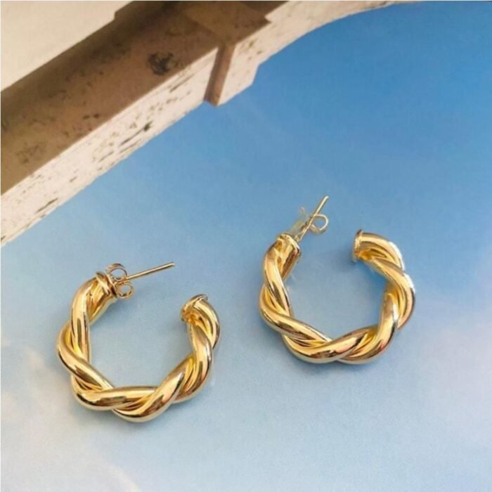 Twisted Elegant Sparkling Earrings, Stylish Fashion Jewelry - Image 3