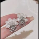 Flower Pearl Korean Earrings 2