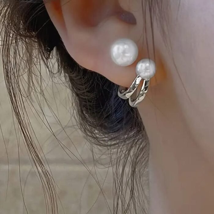 Korean Pearl Circle Earrings 2