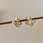 Korean Pearl Circle Earrings 1