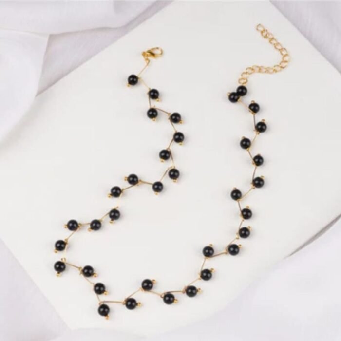 Zig Zag Black Choker with Earrings 1