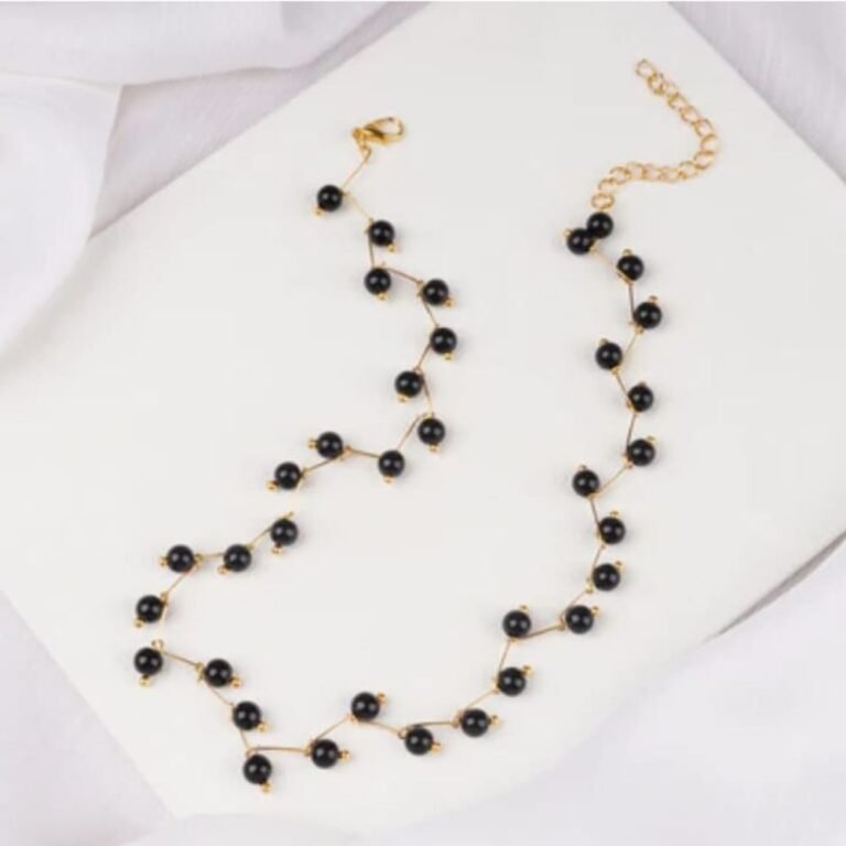 Zig Zag Black Choker with Earrings 1