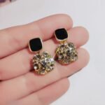 Fashion Rhinestone Square Earrings for Women, Black & White - Image 4