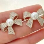 Korean Elegant Zircon Bow Pearl Earrings for Girls, Golden & Silver - Image 2