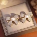 Korean Elegant Zircon Bow Pearl Earrings for Girls, Golden & Silver