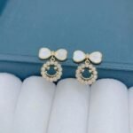 Smiley Face Zircon Korean Earrings, Bow & Crystal Circle Design - Image 3