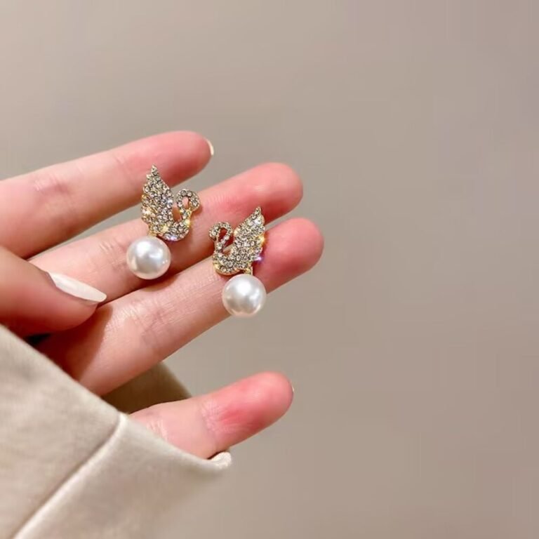 Swan Pearl Earrings 1